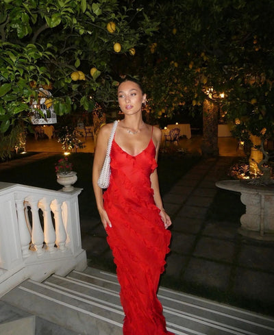 Clara | Romantic Ruffled Dress