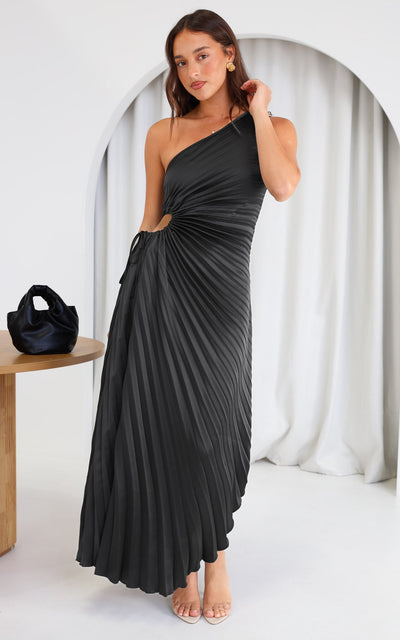 Sophie | Elegant Black Maxi